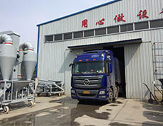 5臺(tái)袋式除塵器裝車發(fā)貨
